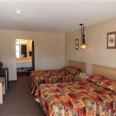 Parkway Motel & European Lodges