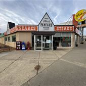 Albert's Family Restaurant (124 Street)