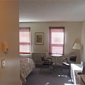 Longbranch Inn
